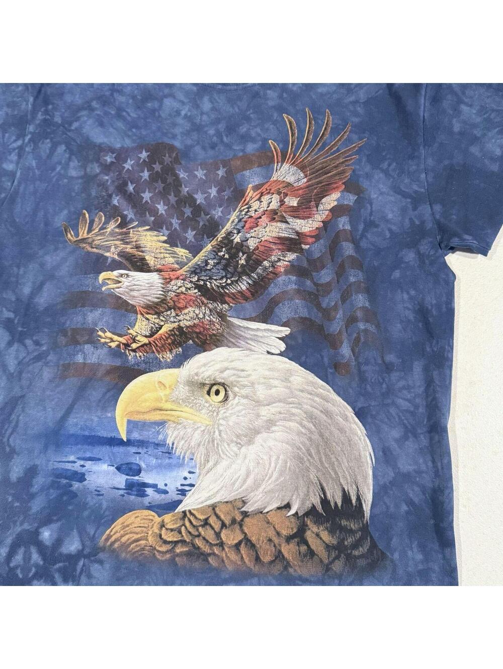 The Mountain Blue Tie Dye Eagles American Short Sleeve Flag Tee Size Medium